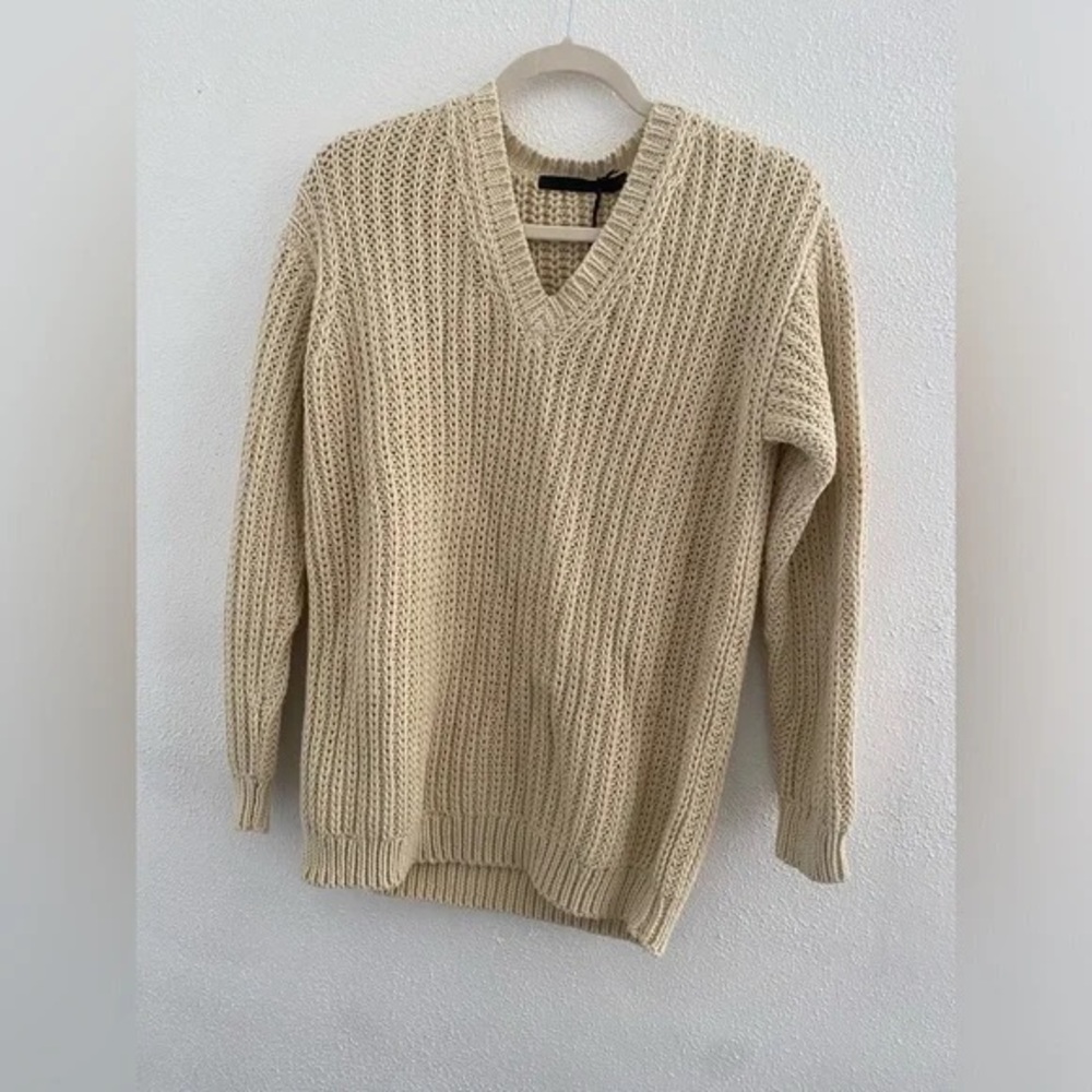 Jenni Kayne Men's V-Neck Sweater in Beige